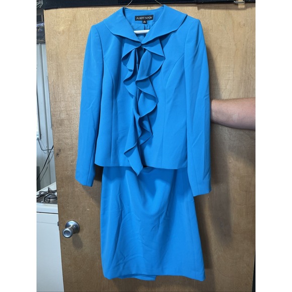Albert Nipon Women's 2 Piece Jacket and Skirt Set Ruffled Jacket Above Knee - Picture 1 of 11